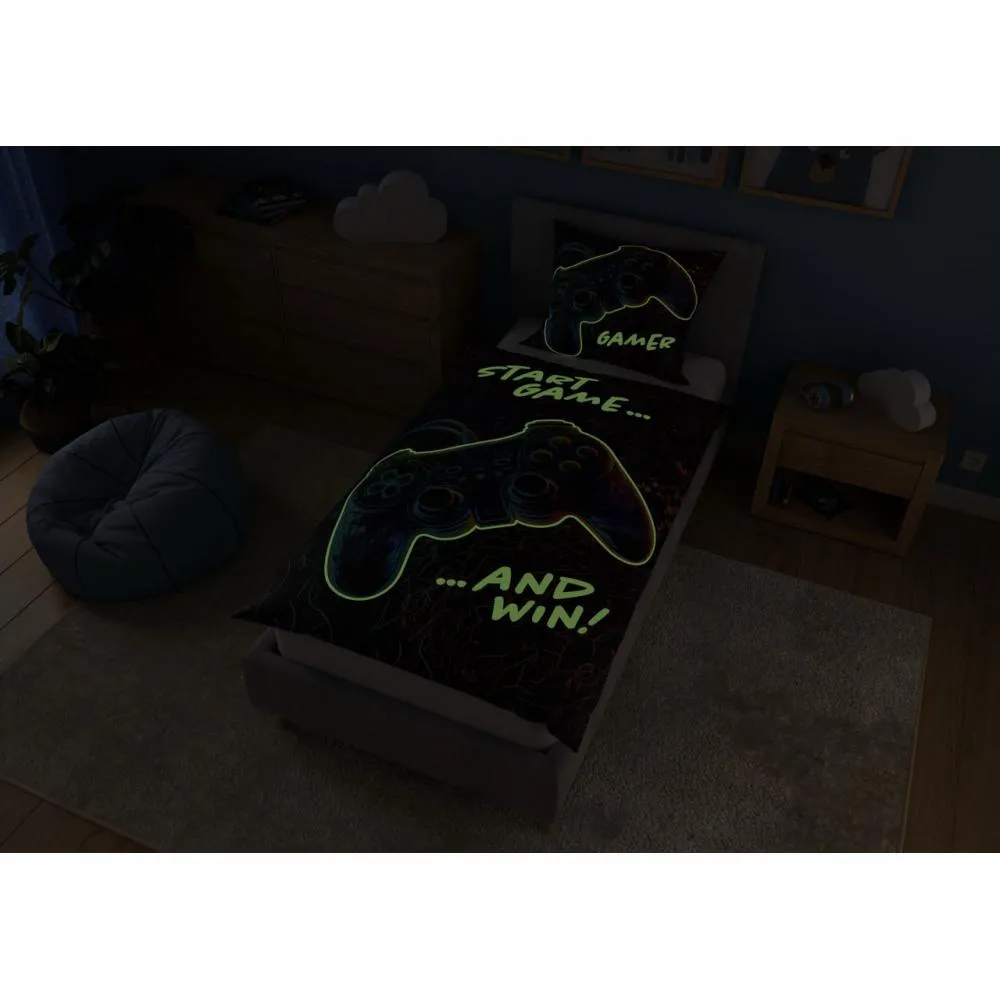 horn-BW-K-Gamer_2.jpg