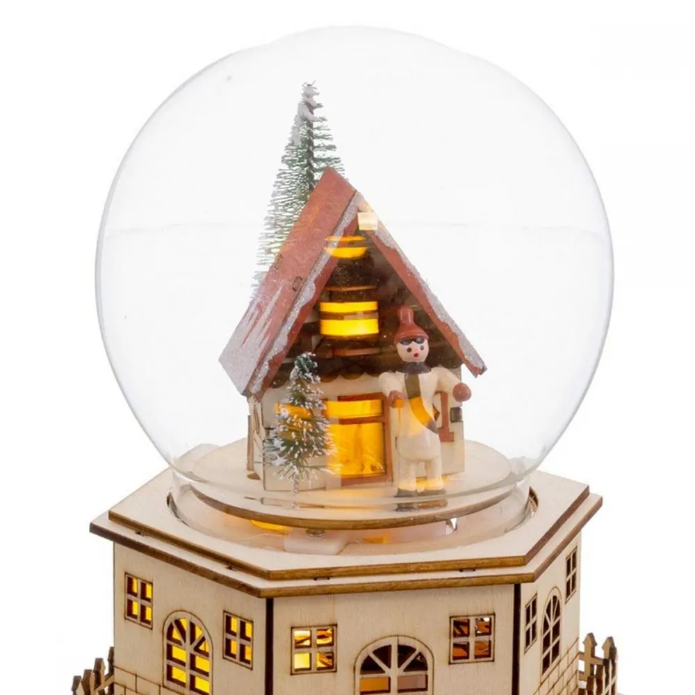 weihnachtsschmuck-natuerlich-holz-15x13x17-cm-detail3.jpg
