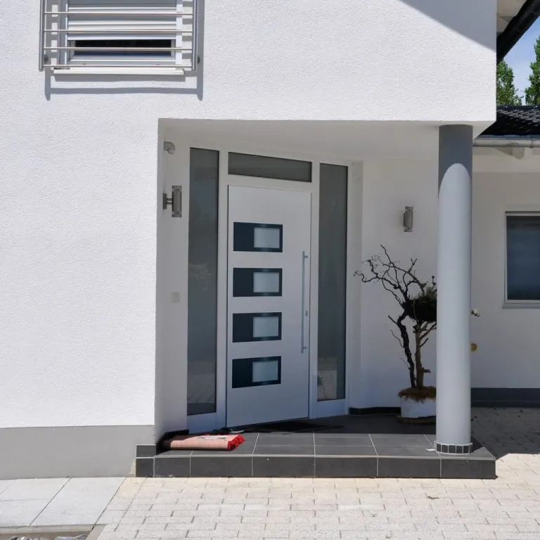 Hauseingangstr Haustr Wei 110x210 cm Aluminium und PVC Glas-Element Rechtshndig